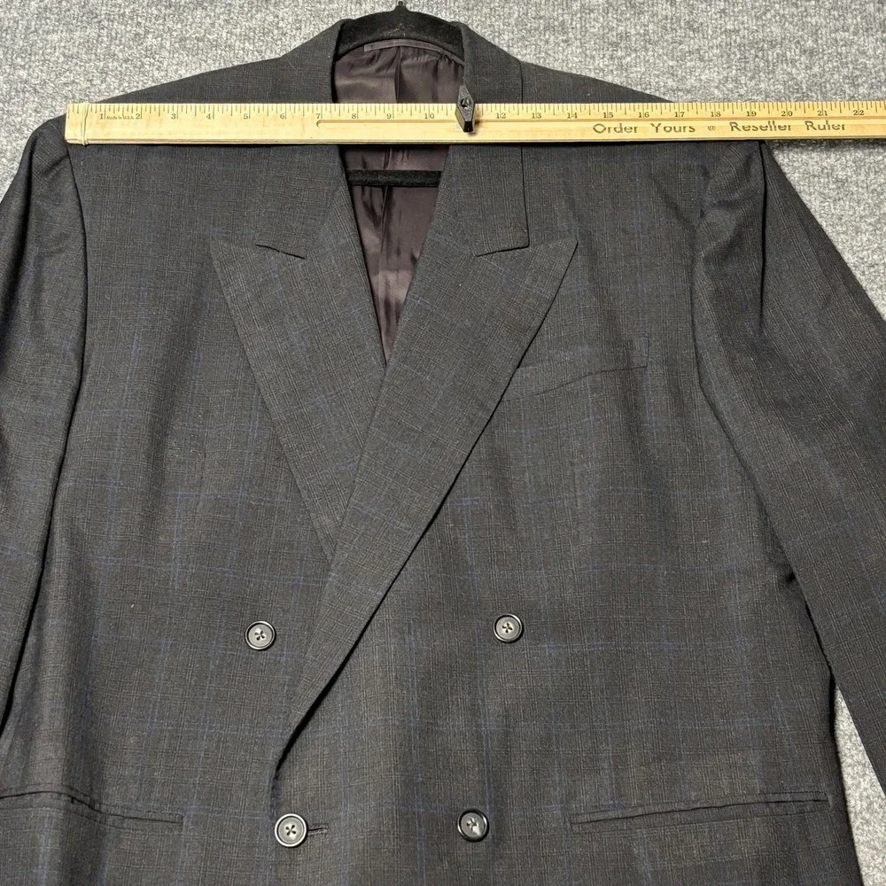 British Tailors Suit Mens 44R 33x34 Gray Check Wool Dormeuil 100 Made In England